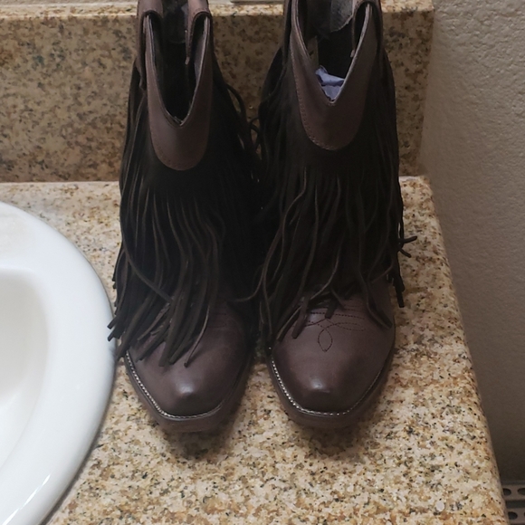 COWGIRL BOOTS - Picture 2 of 7